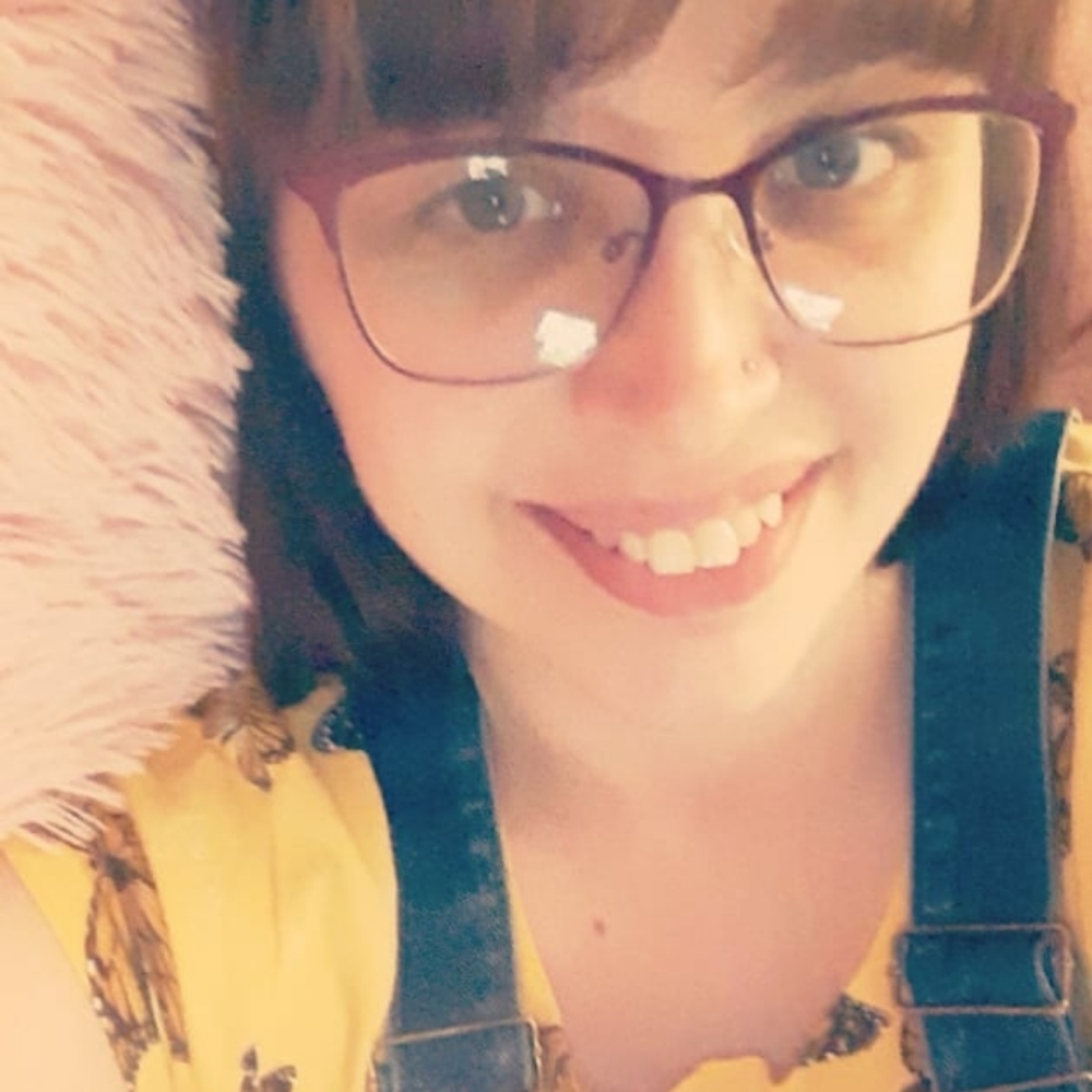 Meet your Posher, Roseanna - Picture 1 of 1